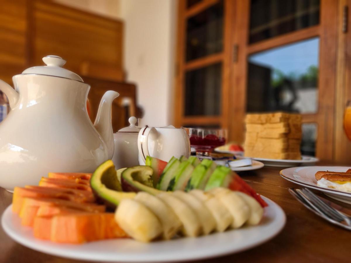 Woodholic Homestay Σιγκιρίγια Εξωτερικό φωτογραφία