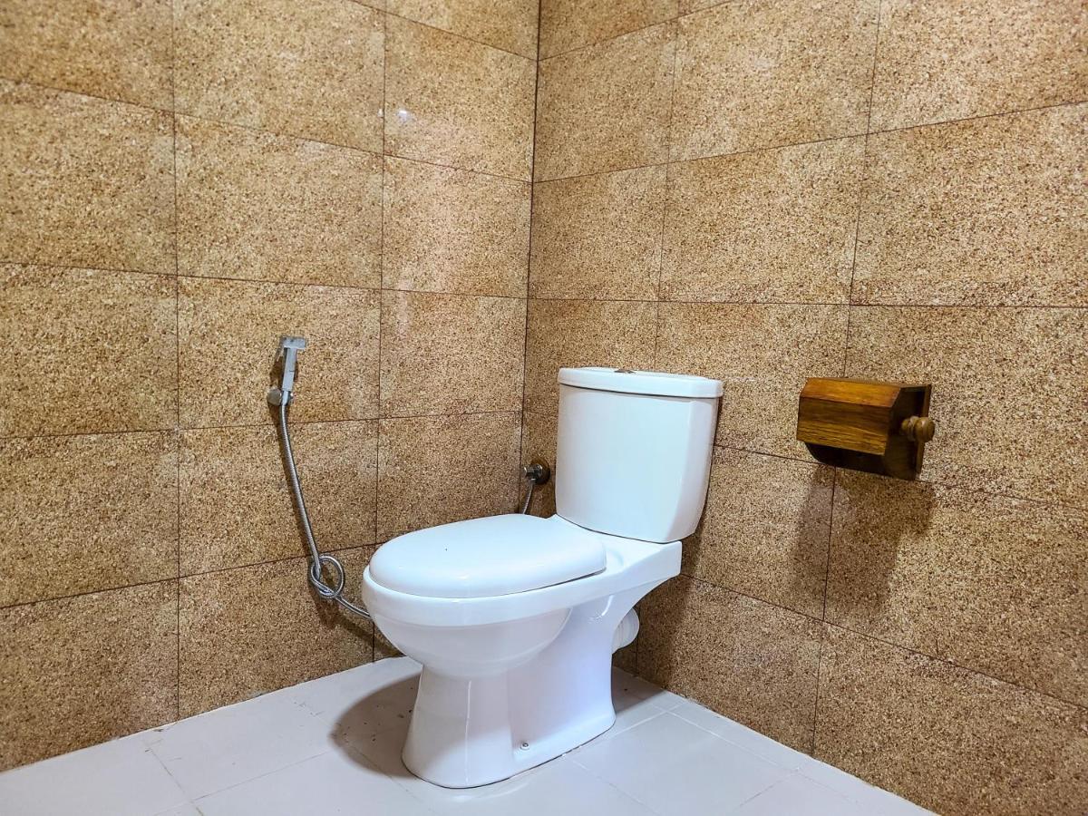 Woodholic Homestay Σιγκιρίγια Εξωτερικό φωτογραφία